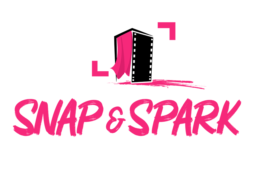 SNAP & SPARK PHOTO BOOTH